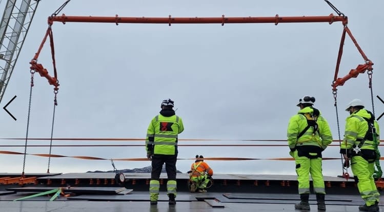 Sikre kran- og løfteoperasjoner i fokus hos ledende aktør